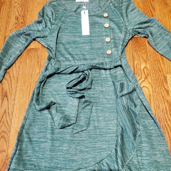 Dress M/L NEW - Picture 2 of 11